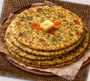  3 Methi Paratha Dahi free