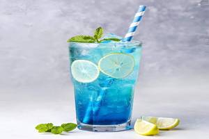Blue Ocean Mojito