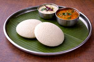 Idli sambar [2 pieces]