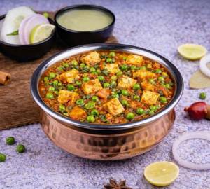 Matar Paneer