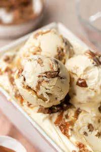 Roasted Almond Ice Cream (1 Scoop)