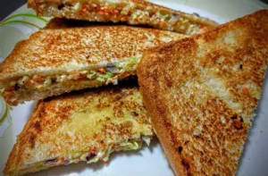 Veg Cheese Sandwich                                                 