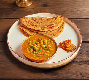 Chole With 2 Tawa Paratha - Zero Maida