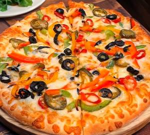 Surprise veggie pizza