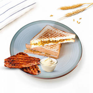 Wheat Bread Chicken Sandwich With Liyaqat Mayo