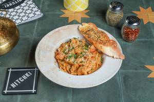 Pink Pasta (Chicken)