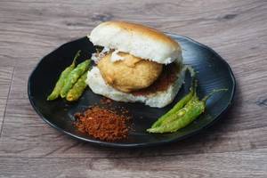 Mumbai Vada Pav