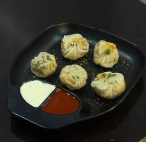 Veg Steamed Momos               