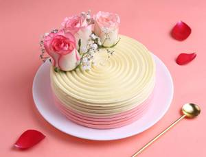 Blushing Roses Vanilla Cake