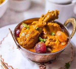Chicken 2 Pyaza [2 Pieces]