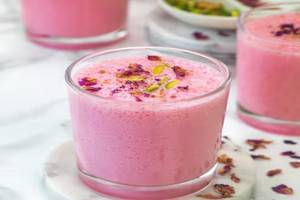 Gulkand Lassi