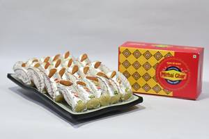 Khoya Badam Roll