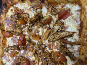 Zaatar Chicken Pizza (sicilian)