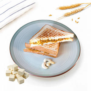 Grilled Tofu Wheat Sandwich With Cashew Cream