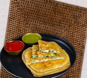 Paneer paratha 