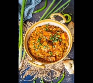 Aloo Pyaz Paneer