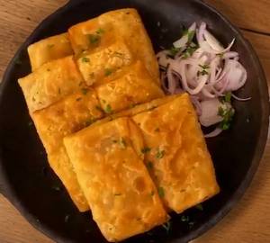 Egg Muglai Paratha