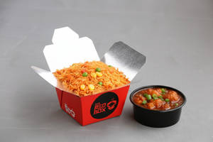 Veg Schezwan Fried Rice With Chilli Cauliflower Gravy(little Box)