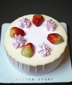Strawberry Cake