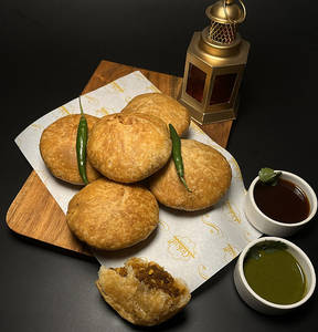 Khasta Kachori Bucket [10pc]