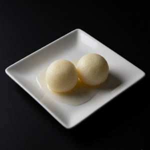 Rasgulla (2pcs)