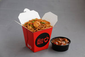 Chicken Singapore Noodles With Black Pepper Chicken Gravy