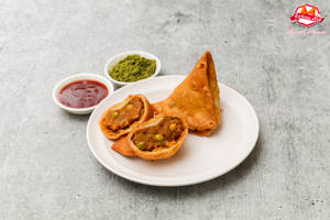 Punjabi Samosa(Regular Aloo Matar)