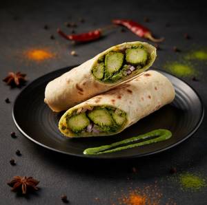 Haryali Chicken Tikka Roll