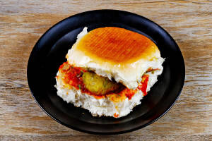 Vada pav regular [1 pc]