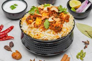 Paneer Kaju Biryani