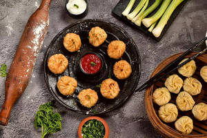 Veg Fried Momos