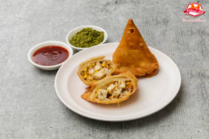 Cheese & Corn Samosa(Jain Option Available)