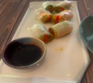 Veg Rice Paper Rolls