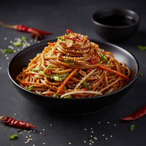 SINGAPURI CHICKEN CHOWMEIN