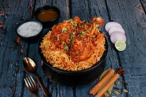 Hyderabadi Chicken Dum Biryani Family