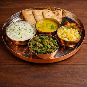 Jain Boss Tiffin Thali