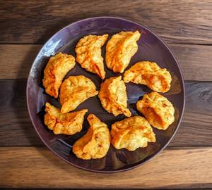 Veg fry momos