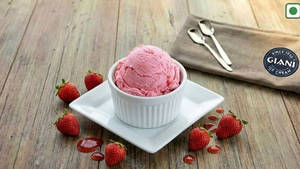 Strawberry Cheesecake Scoop Italian Gelato