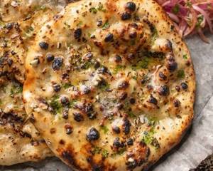 Garlic Kulche