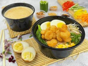 Creamy Fried Onion Ramen - Non Veg