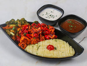 Paneer Paprika Breakfast Bowl