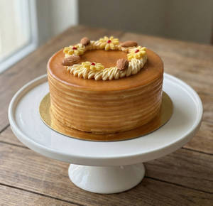 Almond Nougatine Cake