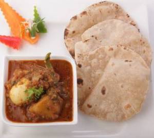 Phulka(5Pcs) Chicken Curry(3Pcs)
