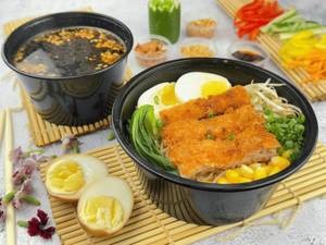 Burnt Garlic Shoyu Ramen - Non Veg