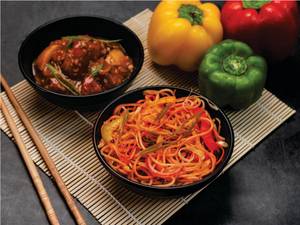 CHILLI PANEER &SCHEZWAN NOODLES