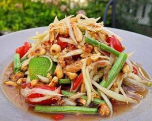 Som Tam Salad