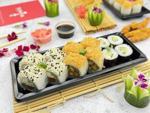 Veg Kids Lovers Box (12 Pcs)