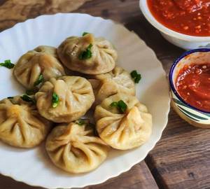 Vegetable Momos ( 8 Pieces ) Steam