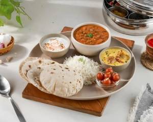 Royal Makhani Feast