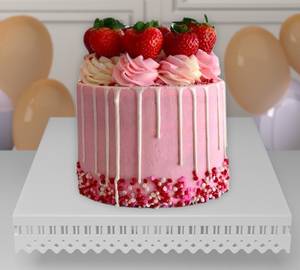Strawberry Cake [450 Grams]